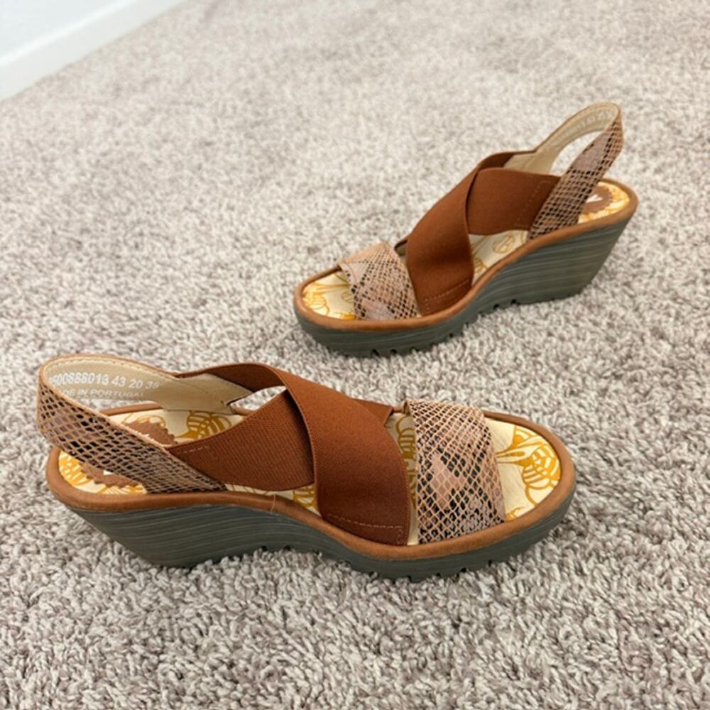 Fly London Women's Yaji Platform Wedge Sandal in Tan Snake Size 36 (USA 5.5 - 6)